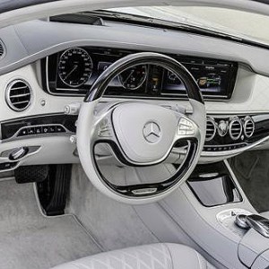 2015 Mercedes-Benz S550 Plug-In Hybrid